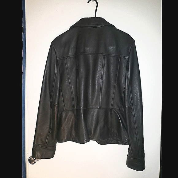 Chic Vintage 90's Nine West Genuine Leather Jacket - Picture 3 of 10